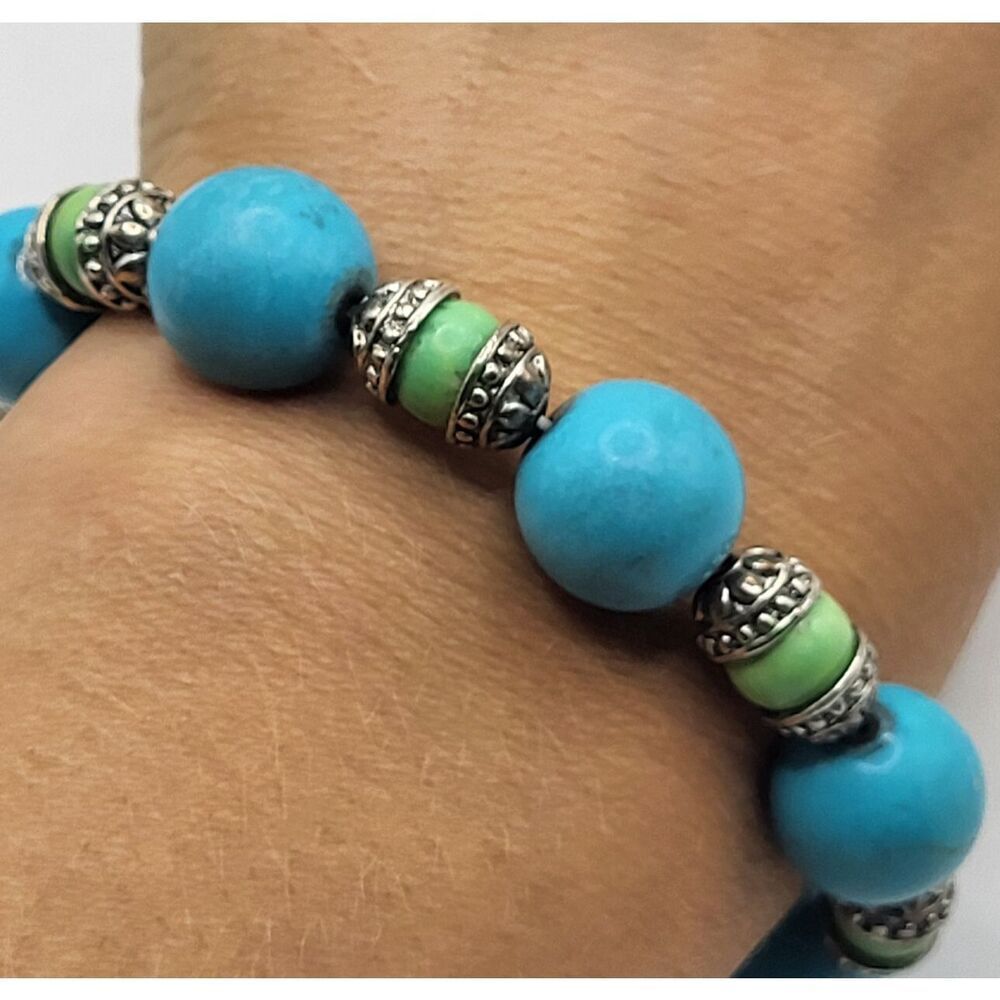 Chunky Dyed Howlite Beaded Bracelet 7in